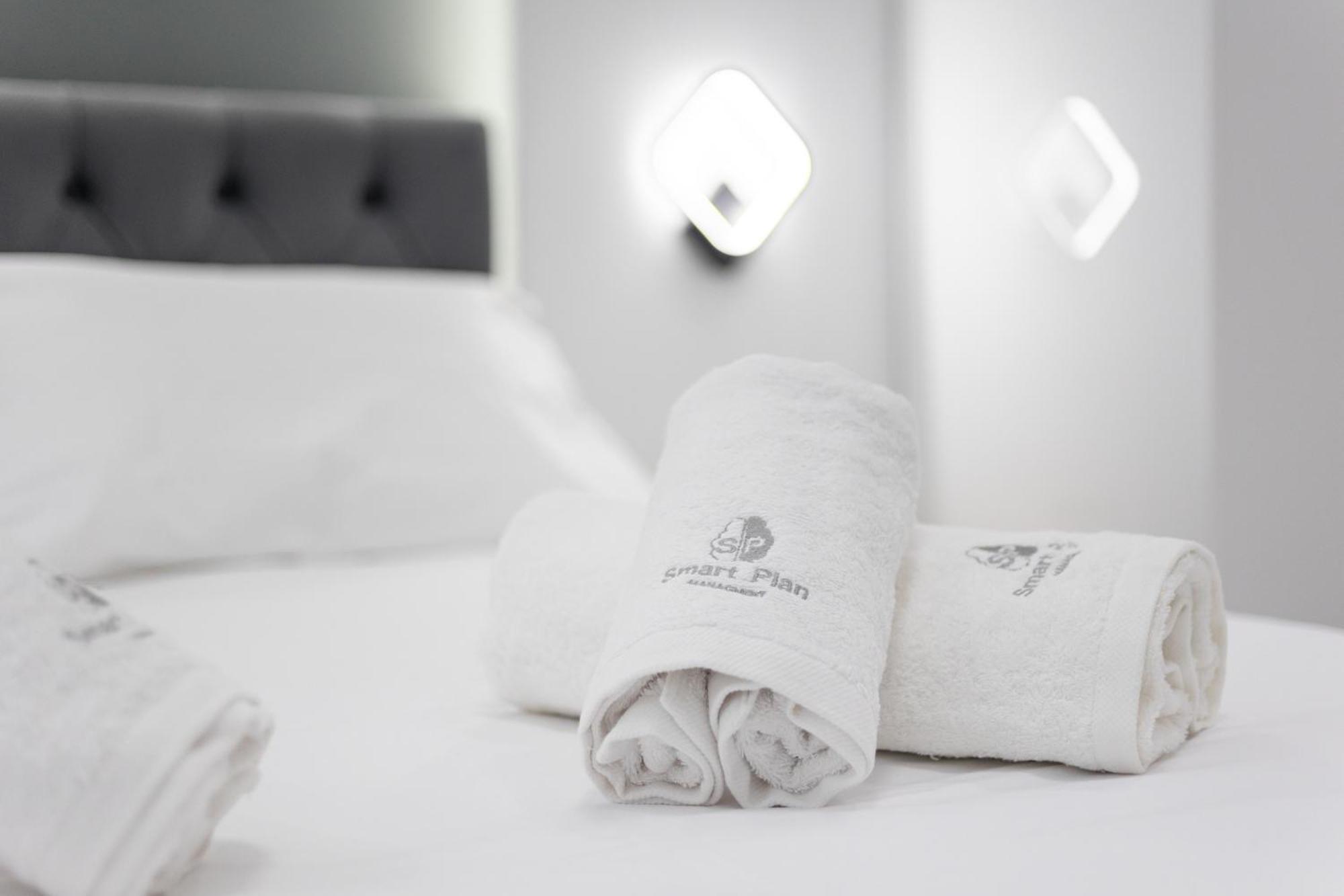 New Glamorous Apartment In Downtown Saloniki Zewnętrze zdjęcie